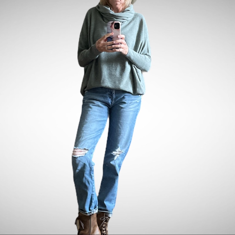 Between Me & You Four-Way Sweater Sage S